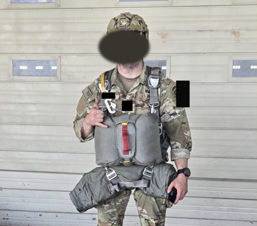Ranger Ready founder in Army uniform and full parachute rig, before an Airborne jump